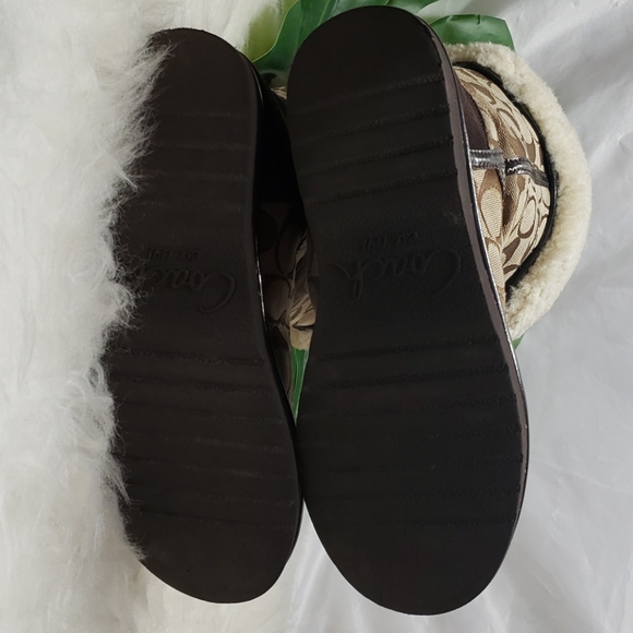 AUTHENTIC COACH BOATS - Picture 5 of 8